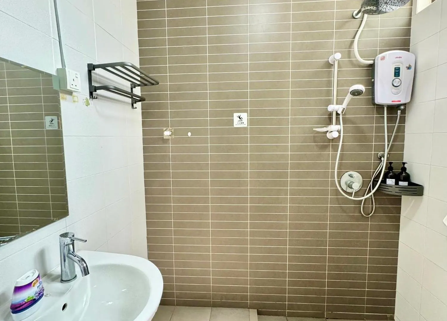 Mount Austin Homestay For 3Pax By Dsummer91 Homestay 新山 0*,